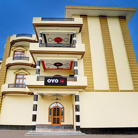 Hotel O J.D. Palace Varanasi Exteriör bild